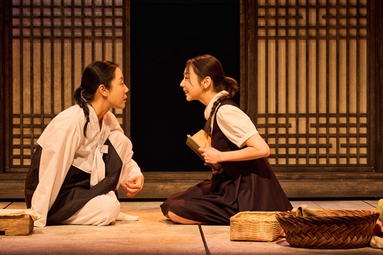 연극 '그때도 오늘2: 꽃신'