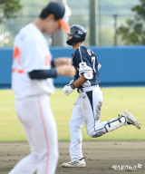 김주원 '황준서 상대로 스리런포'[포토]