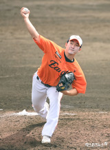 윤산흠 '힘찬 역투'[포토]