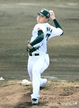 타나카 '강렬한 역투'[포토]