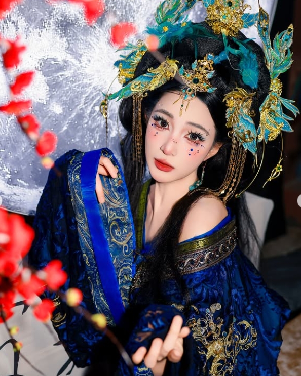 사진 = 율희 계정