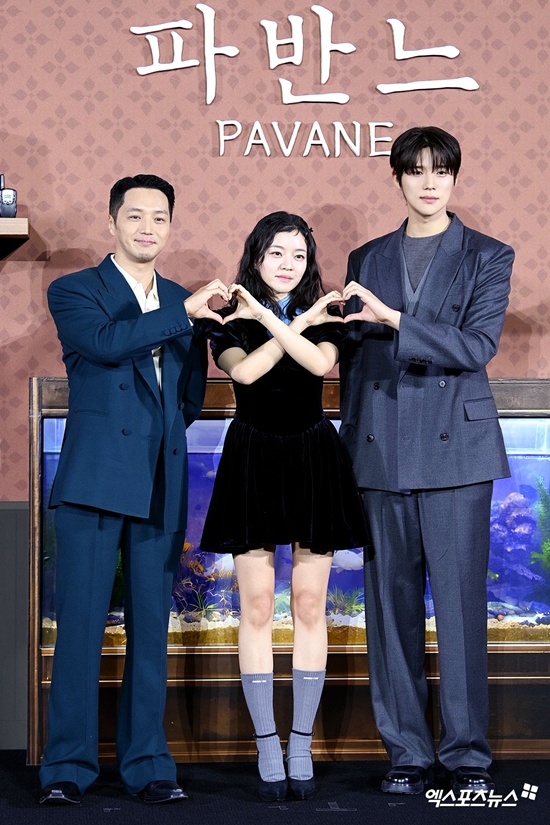 넷플릭스 영화 '파반느'