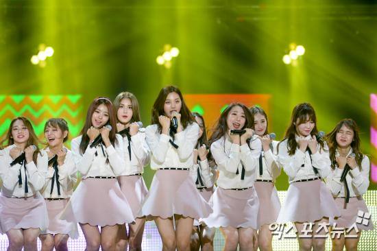 엑스포츠뉴스DB. 아이오아이