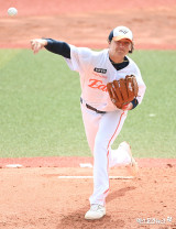 대표팀 상대 선발로 나선 한화 화이트[포토]