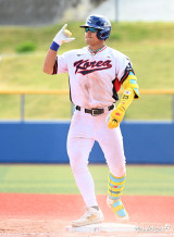 안현민 '화려한 세리머니'[포토]