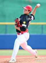 김태형 '국대팀 상대로 역투'[포토]