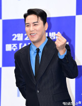 장민호 '손하트 뿅'[엑's HD포토]