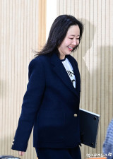 '255억 승소' 민희진, 가벼운 발걸음으로 등장[엑's HD포토]