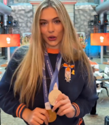 초대박! '100만 달러 금메달 브라' 레이르담, 왕실 최고 '오렌지 훈장'까지 달았다!…이게 바로 빙상판 '그사세' [2026 밀라노]