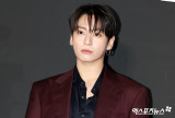 BTS 정국 "회사만 아니면…짜증난다"→하이브, 저격 당해도 '무대응' [엑's 이슈]