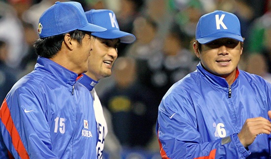 과거 2006 월드베이스볼클래식(WBC)에서 한국 야구대표팀의 역사상 첫 WBC 승리투수가 된 서재응 NC 다이노스 수석코치가 후배들을 향해 따뜻한 격려와 응원을 보냈다. 연합뉴스