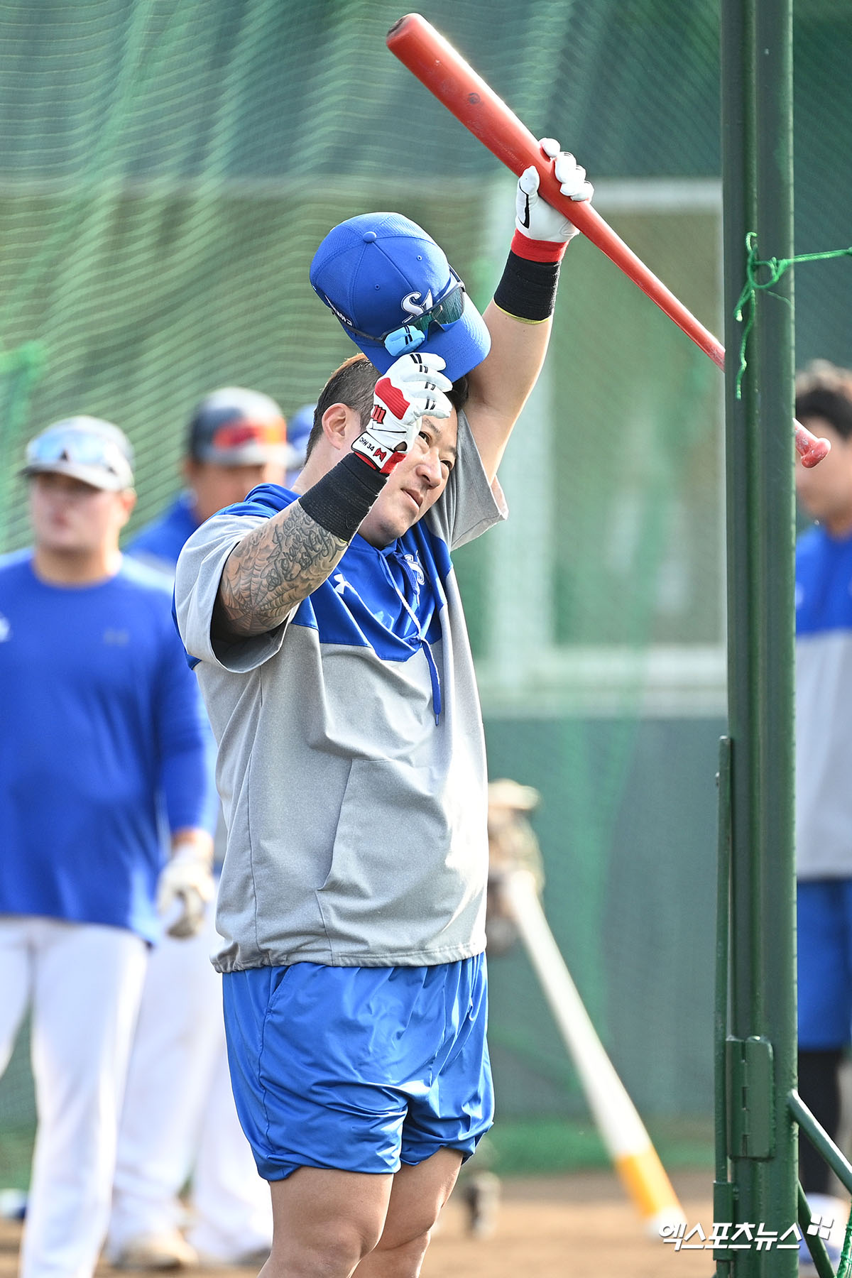 지난달 20일 일본 오키나와 온나손 아카마 구장에서 진행된 삼성 라이온즈 2차 스프링캠프, 삼성 최형우가 타격 훈련을 하고 있다. 엑스포츠뉴스 DB