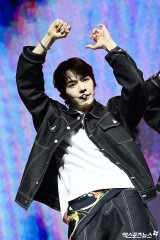 튜넥스 동규 '눈빛이 다 했어'[엑's HD포토]