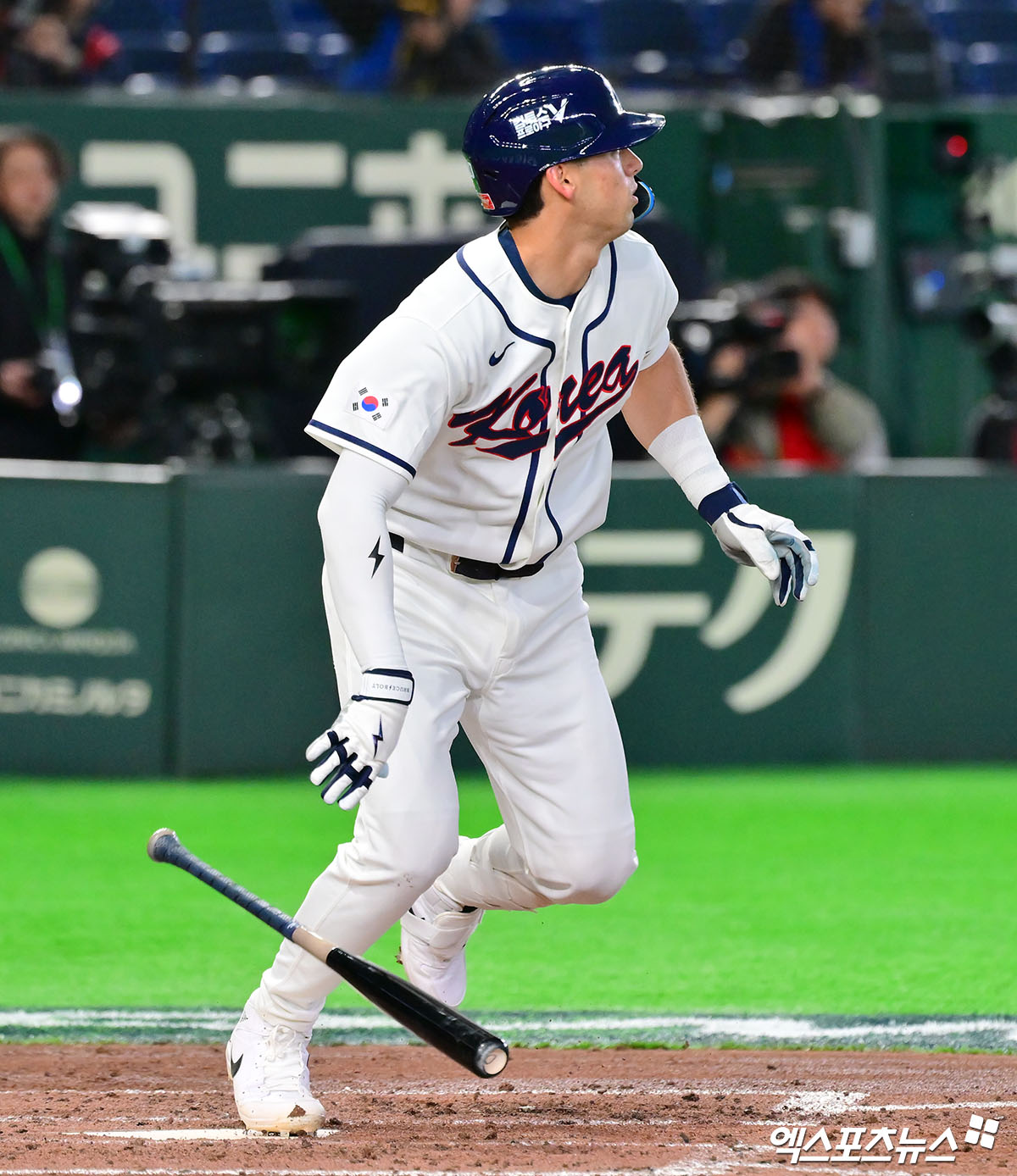 5일 오후 일본 도쿄돔에서 열린 2026 월드베이스볼클래식(WBC) C조 체코와 대한민국의 경기, 3회말 1사 한국 위트컴이 솔로 홈런을 날린 후 기뻐하고 있다. 도쿄, 김한준 기자