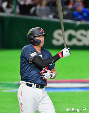 무라카미 ‘선두타자 볼넷 출루’[포토]