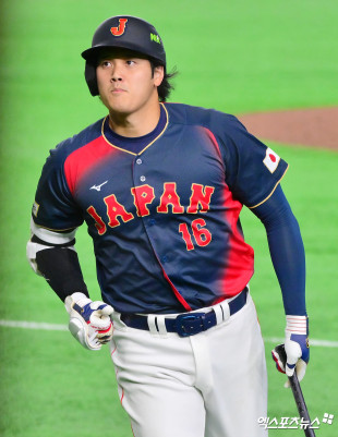 오타니 ‘직선타라니’[포토]