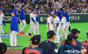 아쉬워하는 대만[포토]