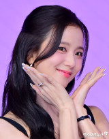 지수, 또 불붙은 연기력 논란…"마지막 촬영 왜 우는지 이해 안 가, 난 신나던데?" 반응 싸늘 [엑's 이슈]