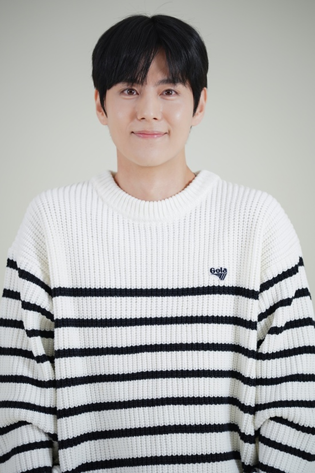 가수 겸 배우 이수웅