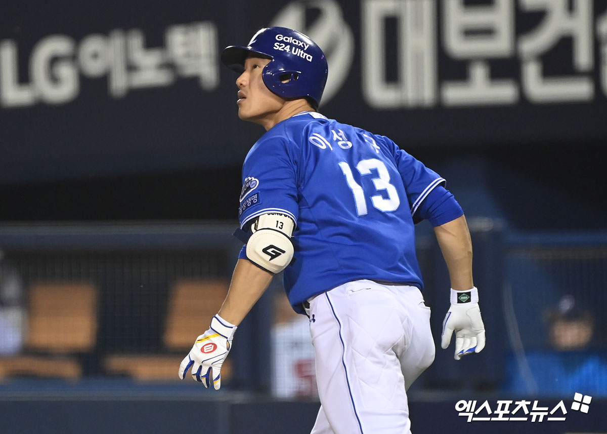 삼성 라이온즈 외야수 이성규가 12일 대전 한화생명 볼파크에서 열린 한화 이글스와의 2026 KBO 시범경기 개막전에서 적시타를 기록, 타격감을 끌어 올렸다. 사진 엑스포츠뉴스 DB 