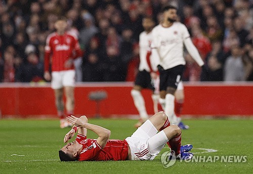 대한민국 국가대표 공격수 조규성이 잉글랜드 원정길에서 천금 같은 결승 헤더 골을 터뜨리며 소속팀 미트윌란에 승리를 선물했다. 미트윌란은 13일(한국시간) 영국 노팅엄의 더 시티 그라운드에서 열린 노팅엄 포레스트와의 2025-2026시즌 유럽축구연맹(UEFA) 유로파리그 16강 1차전에서 후반 교체 투입된 조규성의 결승골에 힘입어 1-0으로 이겼다. 연합뉴스