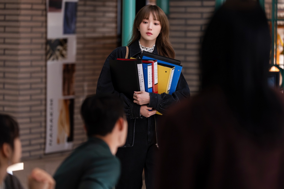 '찬란한 너의 계절에' 이성경