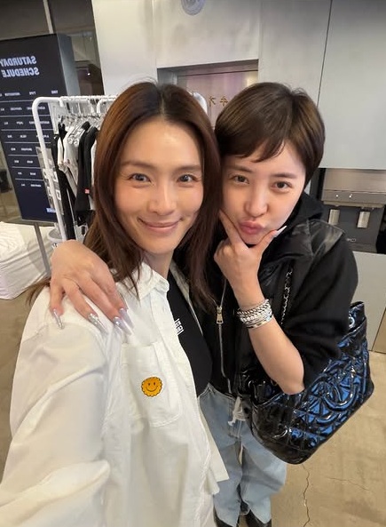 가희가 공개한 서인영과의 근황.