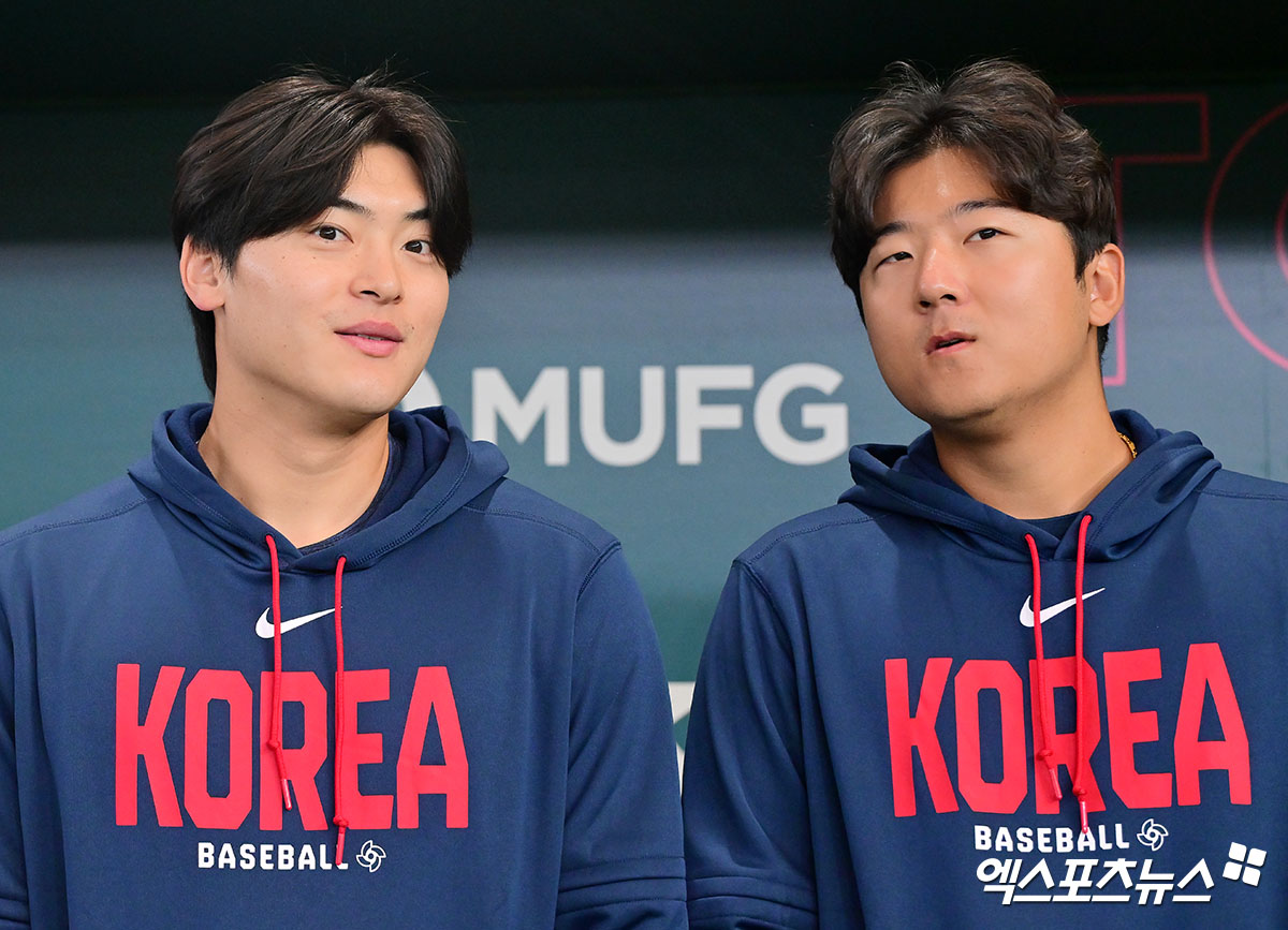 8일 오후 일본 도쿄돔에서 2026 월드베이스볼클래식(WBC) 한국 대표팀 공식 훈련 및 기념촬영이 진행됐다.  한국 조병현 송승기가 도쿄돔을 둘러보고 있다. 엑스포츠뉴스 DB