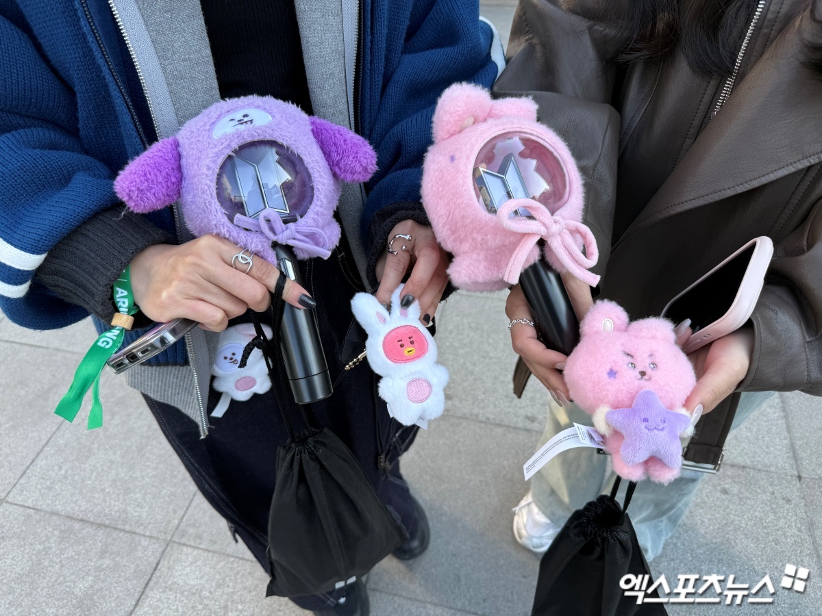 Taiwanese fans visiting Korea for BTS's comeback show.