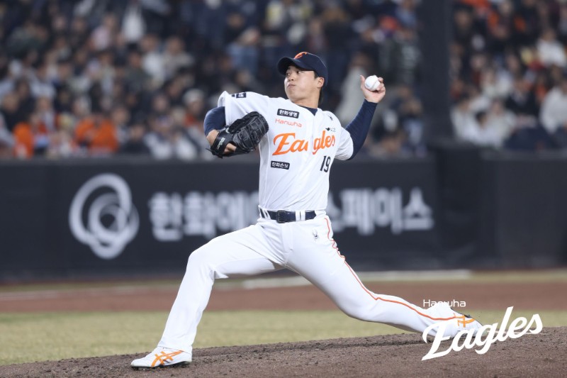 한화 이글스 좌완 왕옌청이 23일 대전 한화생명 볼파크에서 열린 2026 KBO 시범경기 NC 다이노스전에서 5이닝 1실점으로 호투했다. 사진 한화 이글스