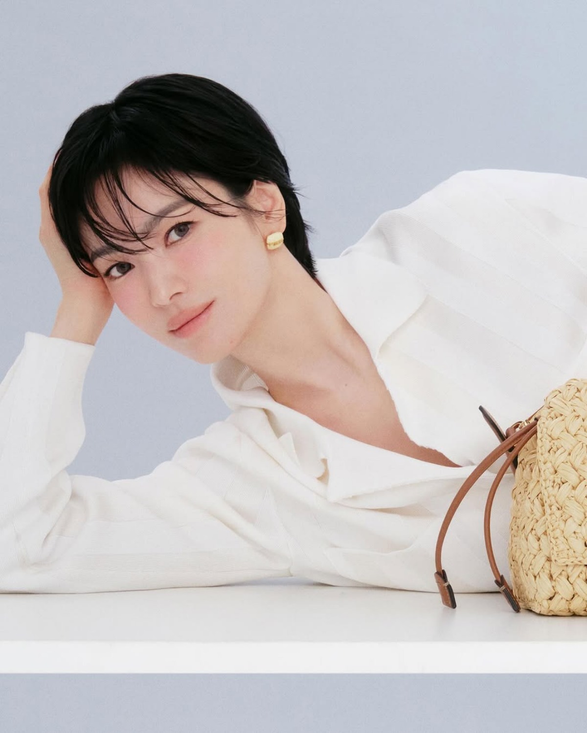 송혜교 화이트 투피스