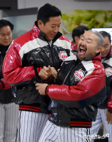 'LG서만 통합우승 4회 경험' 김용일 코치, 28일 개막전 시구자 선정…제게 최고의 선물