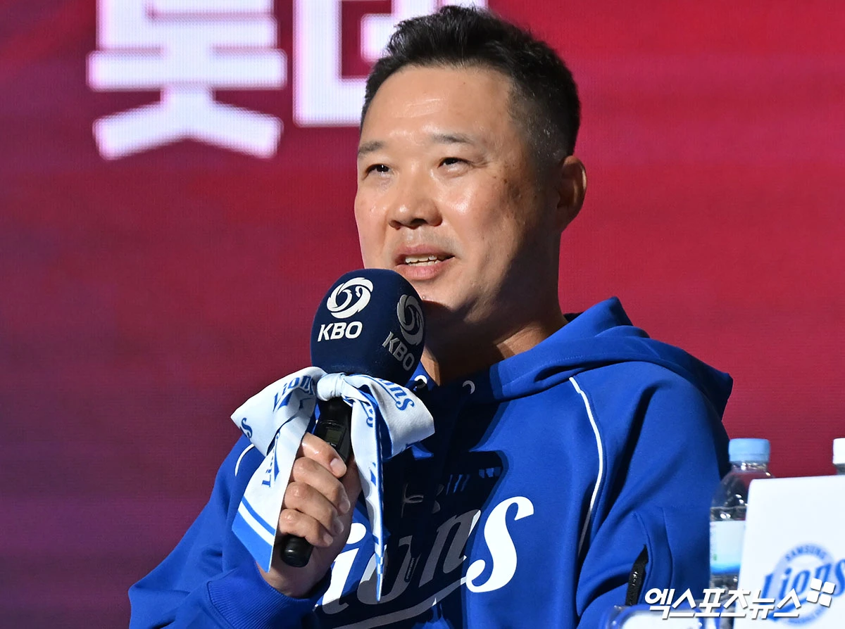 26일 오후 서울 송파구 롯데호텔 월드에서 열린 ‘2026 신한은행 SOL KBO’ 미디어데이, 삼성 박진만 감독이 출사표를 말하고 있다. 잠실, 김한준 기자