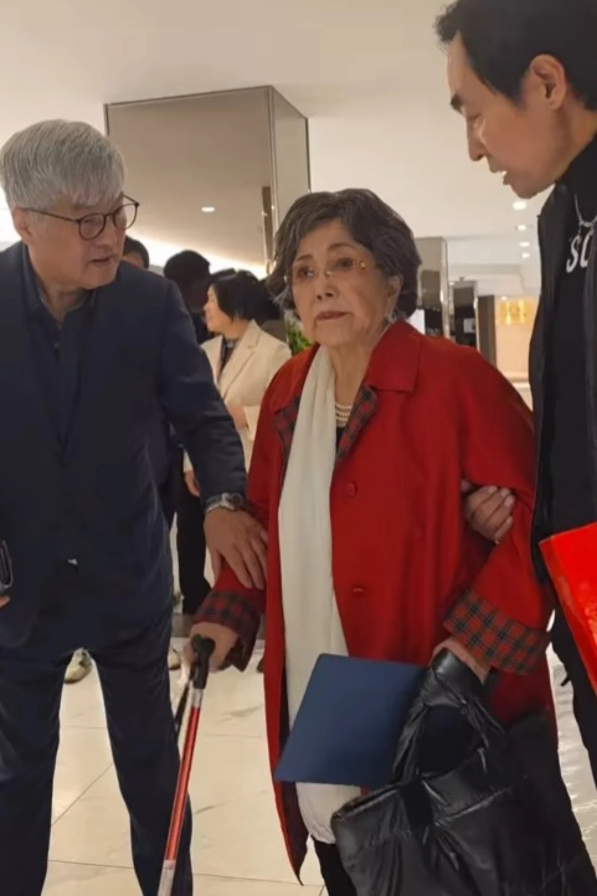 사진 = 한지일 계정