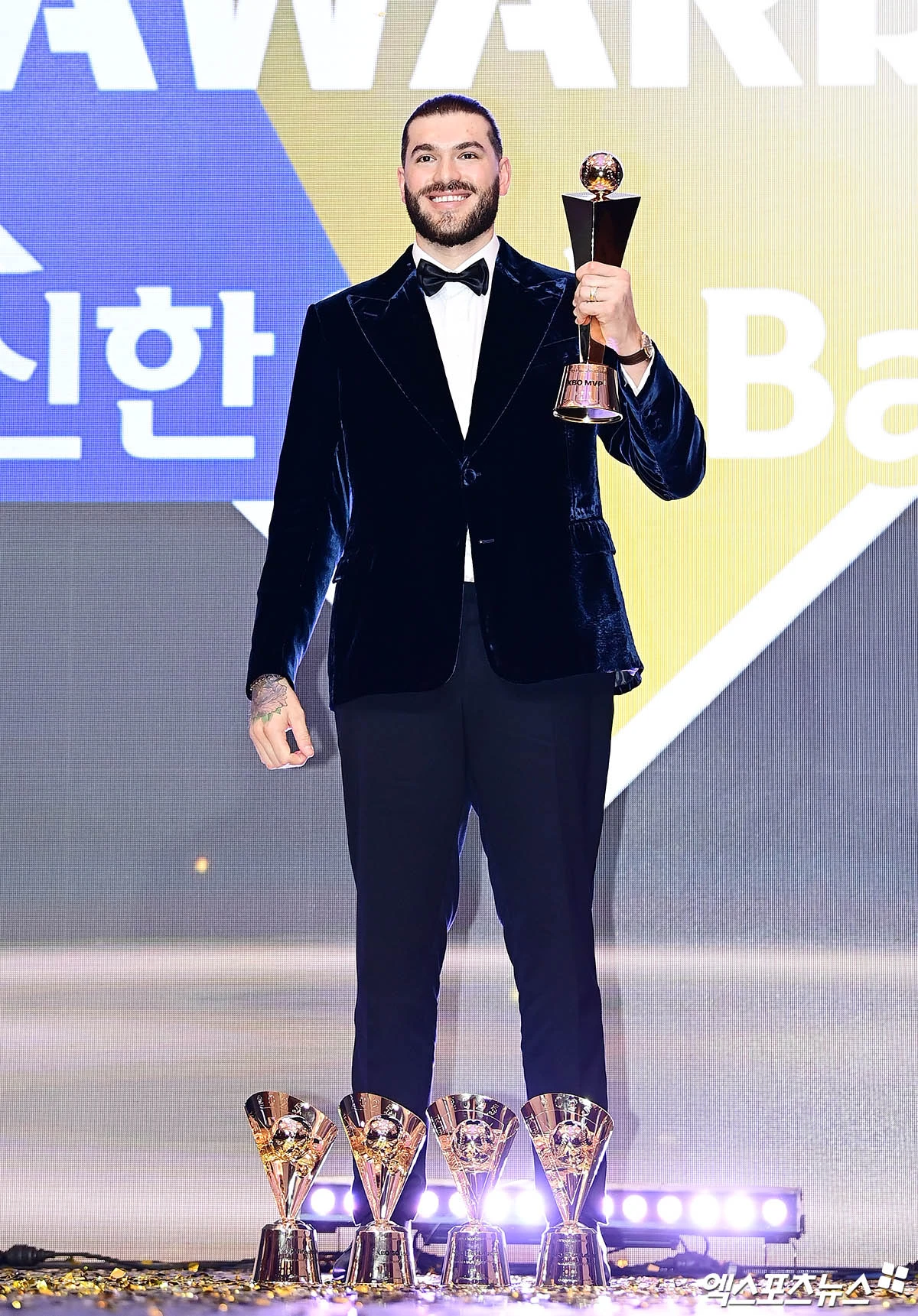 미국 메이저리그 토론토 블루제이스의 코디 폰세가 31일(한국시간) 캐나다 온타리오 주 토론토의 로저스 센터에서 열린 2026 메이저리그 콜로라도 로키스와의 홈 경기에 선발등판했지만, 부상으로 2.1이닝 1실점을 기룍한 뒤 교체됐다. 사진 엑스포츠뉴스 DB