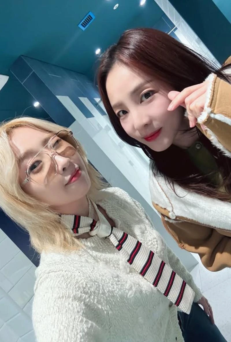 공민지와 산다라박