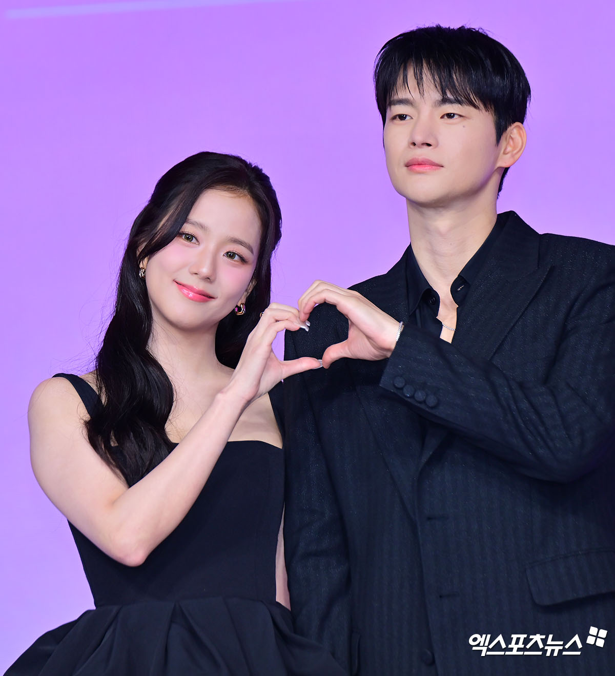 Jisoo-Seo In-guk, XportsnewsDB