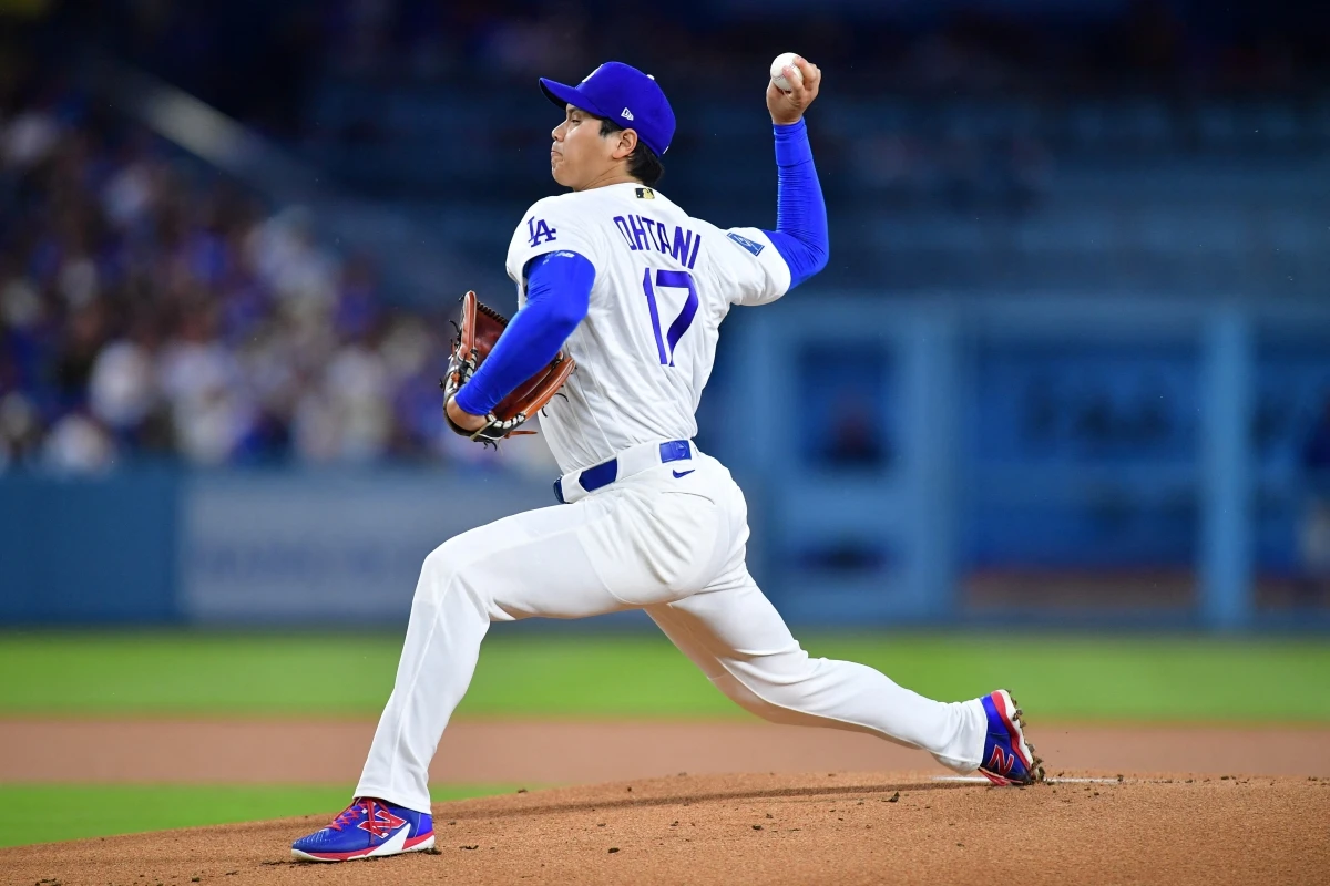 LA 다저스 오타니 쇼헤이가 1일(한국시간) 미국 캘리포니아주 로스앤젤레스의 다저스타디움에서 열린 2026 미국 메이저리그(MLB) 클리블랜드 가디언스와의 홈경기에 1번타자 겸 선발투수로 출전했다. 마운드에서 6이닝 1피안타 3볼넷 6탈삼진 무실점을 기록했고, 타석에서는 3타수 1안타 2볼넷을 올렸다. 연합뉴스