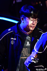 금빛섬광 딜라이트[포토]