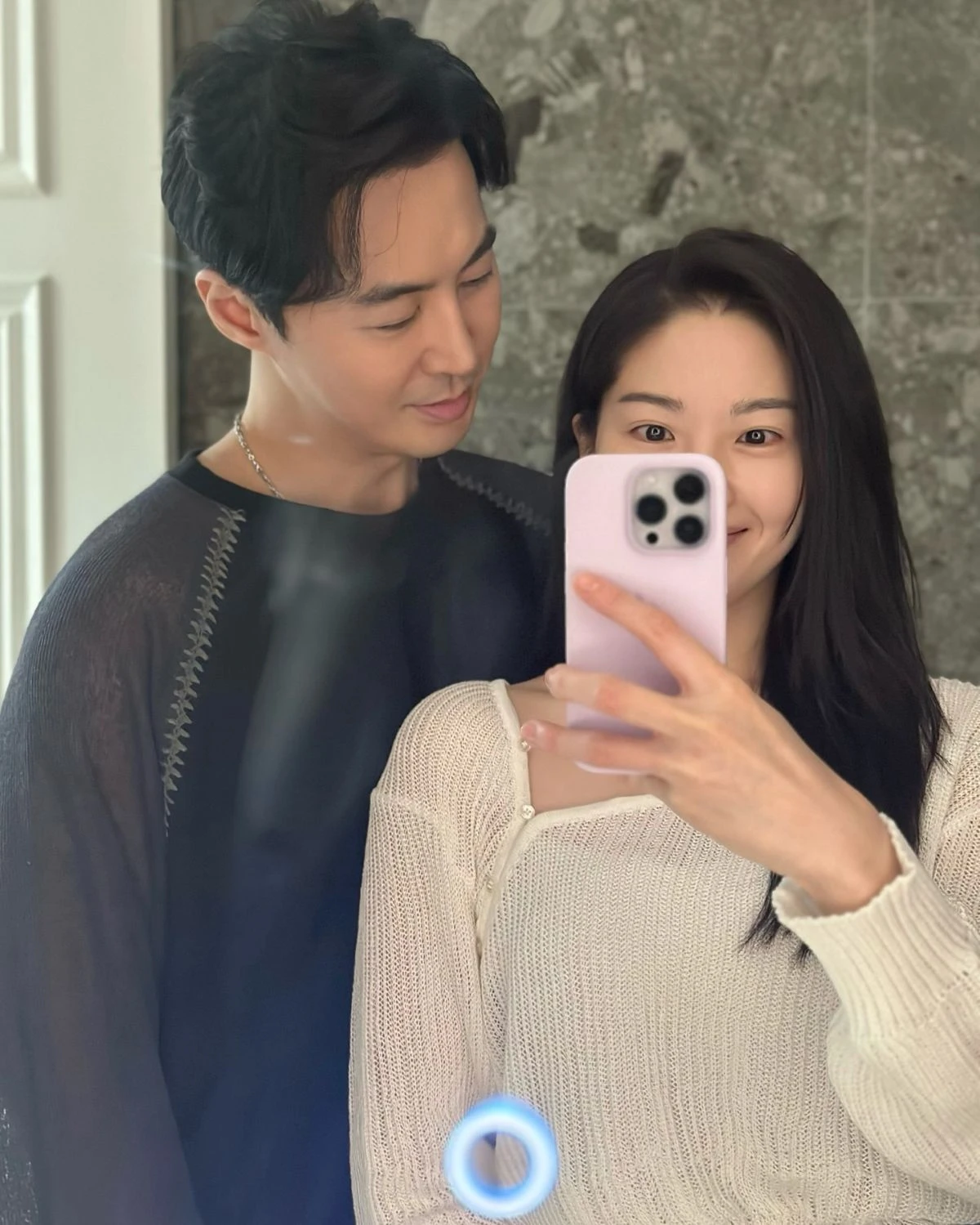 전진, 류이서 / SNS