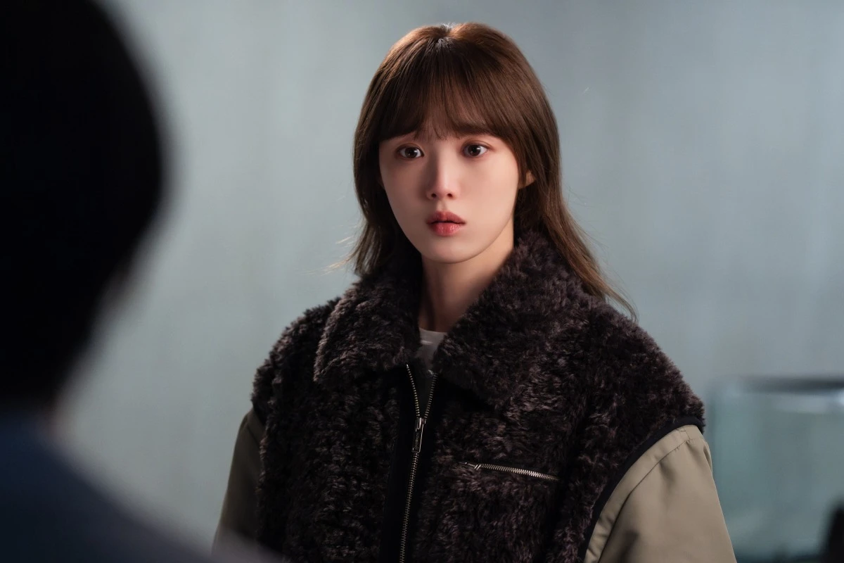 사진 = MBC 금토드라마 '찬란한 너의 계절에' 이성경 스틸컷