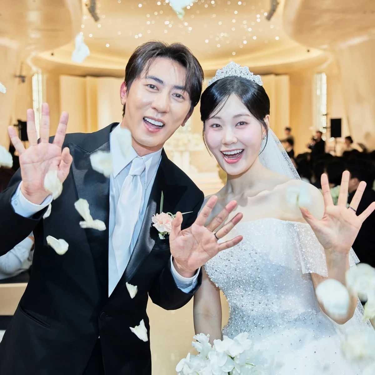 사진= 엄지윤 SNS