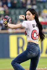 트리플에스 김채연 '초밀착 크롭 유니폼'[엑's HD포토]