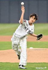 코르티스 건호 ‘시구도 멋져’[엑's HD포토]