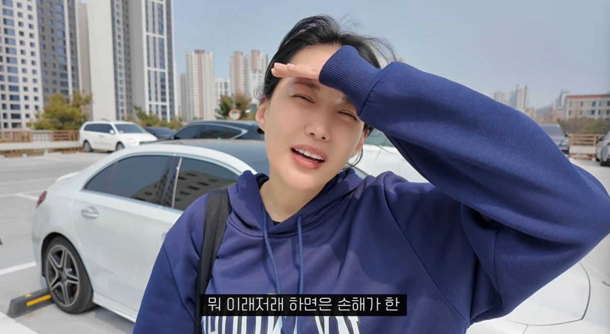 유튜브 '로부부'