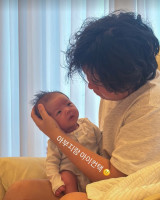 곽튜브, '♥공무원' 닮은 子에 꿀 떨어지는 눈빛 아부지랑 아이 콘택트