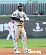 페라자 ‘기회 만들었어’[포토]