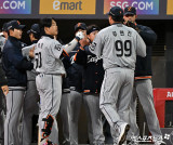 류현진 ‘삼진으로 위기 탈출’[포토]