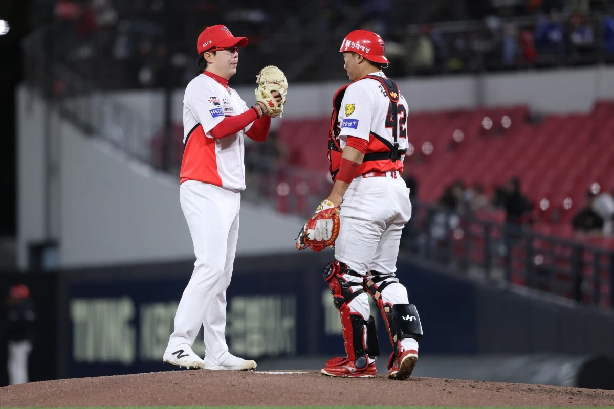 7일 오후 광주-KIA챔피언스필드에서 열린 '2026 신한 SOL KBO리그' 삼성 라이온즈와 KIA 타이거즈의 경기, KIA 선발 양현종이 5⅔이닝 2피안타(1피홈런) 2사사구 3탈삼진 1실점을 기록했다. KIA 타이거즈