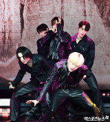 롤모델은 BTS…키빗업, 퍼포·실력 다 갖춘 '김재중 키즈 출격' (엑's 현장)[종합] 